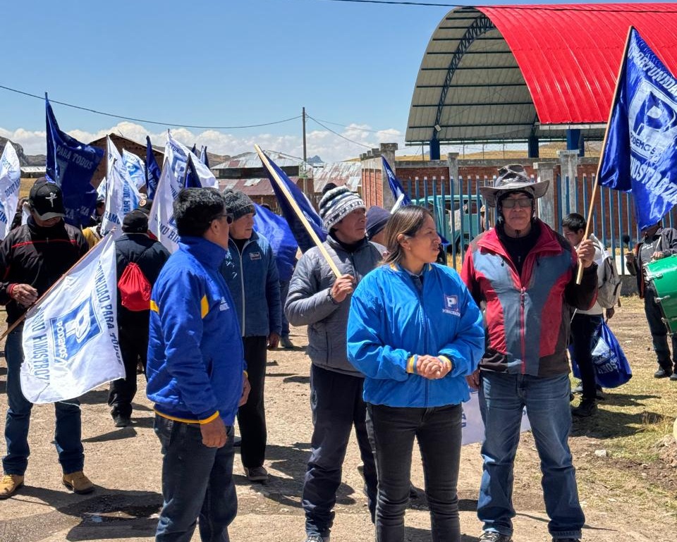 Inauguración del local de campaña de Podemos Perú en Los Andes de Pucará